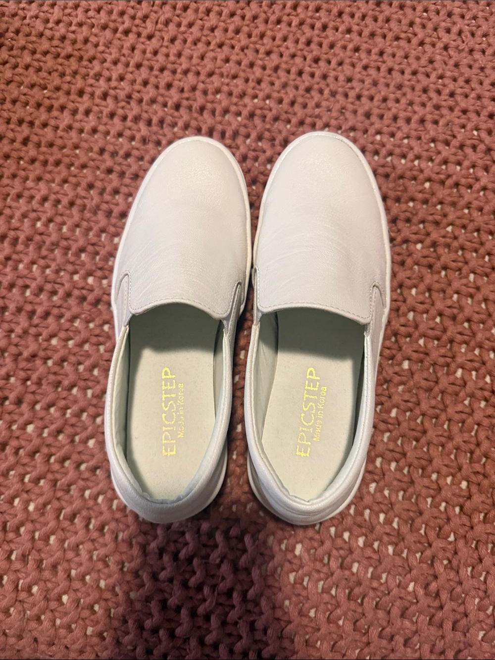 EpiStep White Leather Slip-On Sneakers